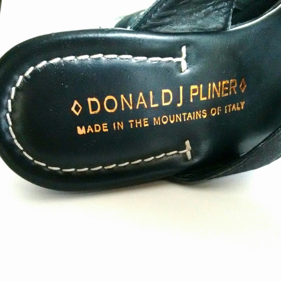 Donald J. Pliner Wedge Sandals - Picture 4 of 7
